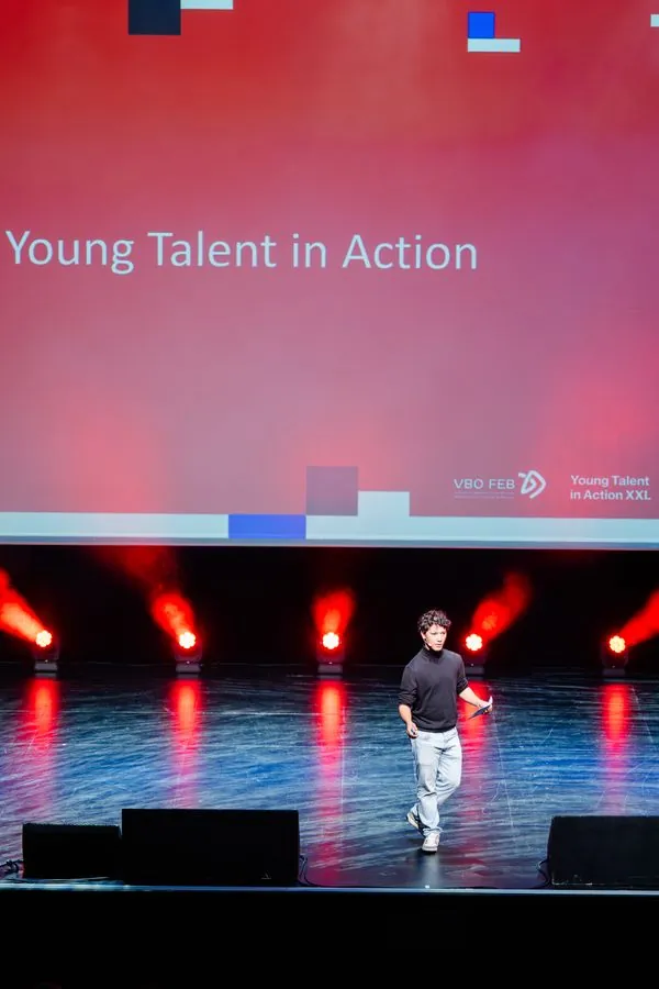 Sur scène, Young Talent in Action